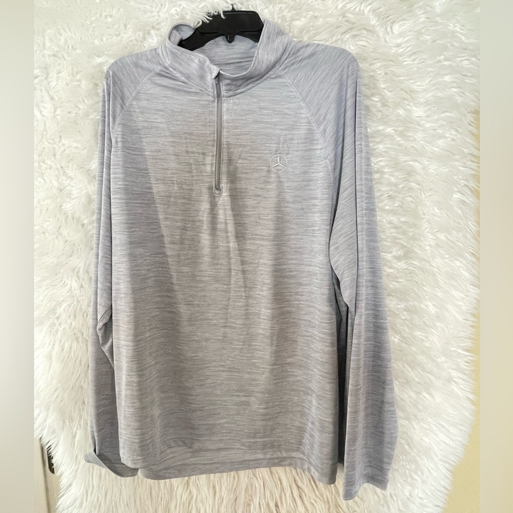 Mercedes-Benz USA Collection Men’s 1/4 Zip Long Sleeve Grey Pullover. XXL
